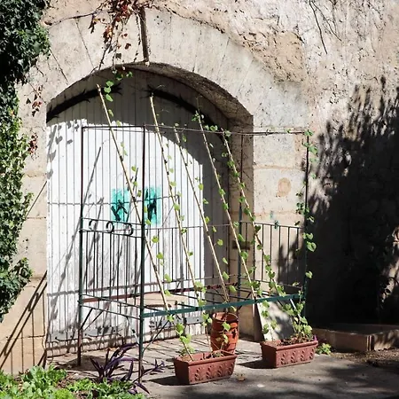 La Maison Du Soleil Bed & Breakfast *